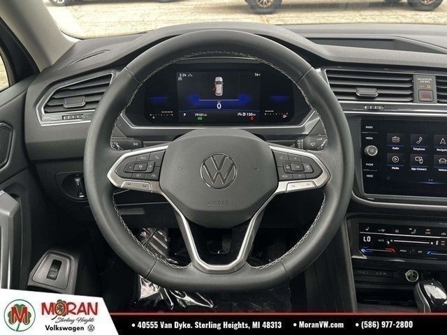 2022 Volkswagen Tiguan SE