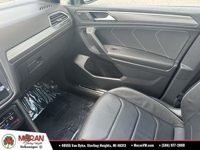 2022 Volkswagen Tiguan SEL R-Line