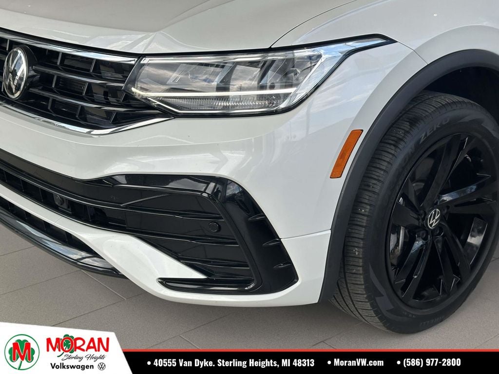 2023 Volkswagen Tiguan 2.0T SE R-Line Black