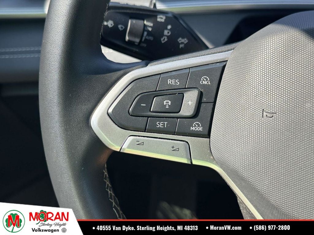 2025 Volkswagen Tiguan 2.0T SE