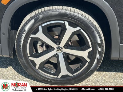 2025 Volkswagen Tiguan 2.0T SE