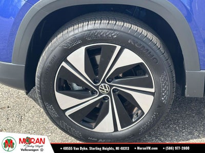 2024 Volkswagen Taos 1.5T SE