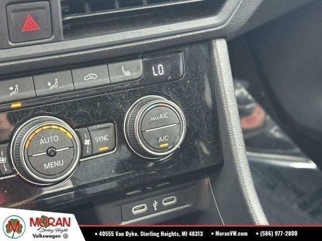 2023 Volkswagen Jetta SE