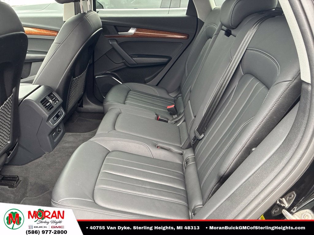 2023 Audi Q5 45 S line Premium quattro